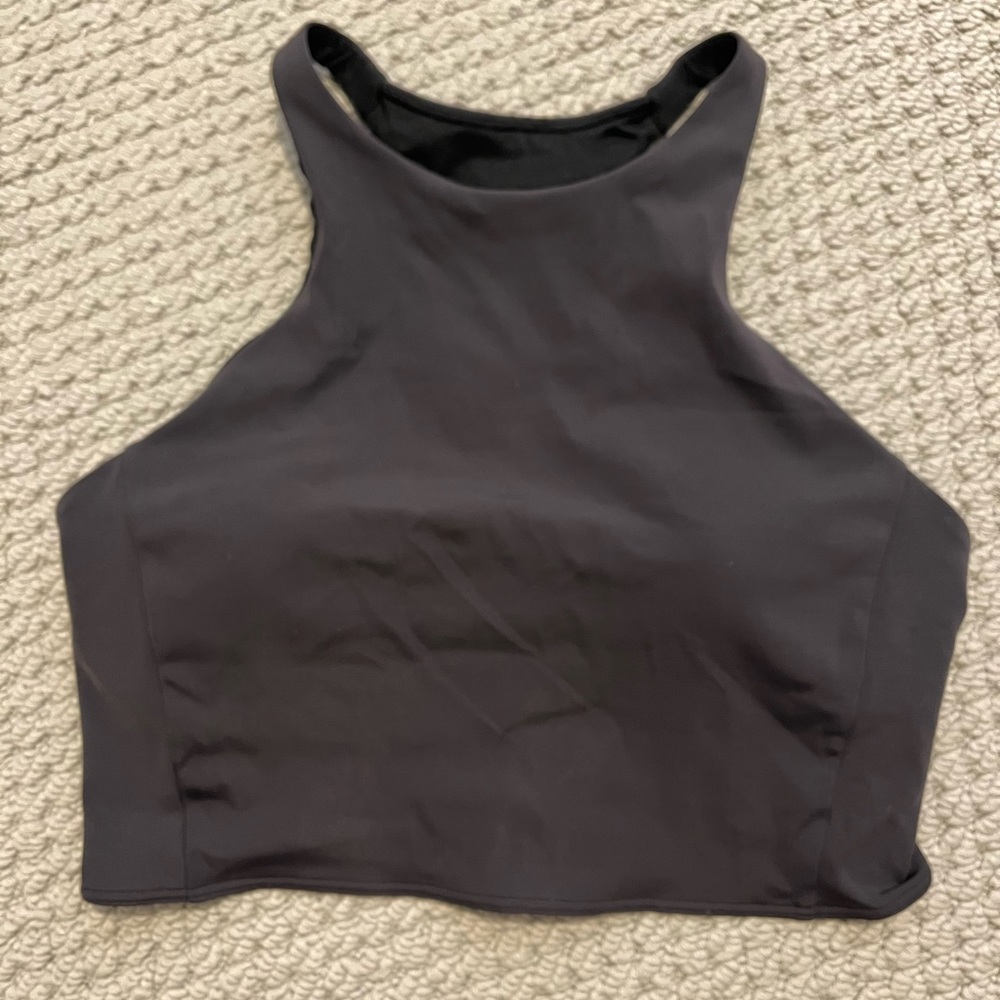 Lululemon Strong Lines Bra *Medium Support, B/C Cup
Barely worn, size 6
Black